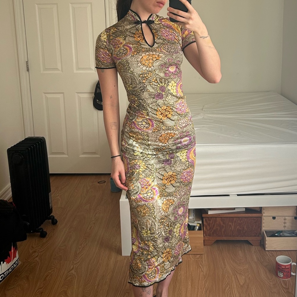 Floral Keyhole Midi Dress